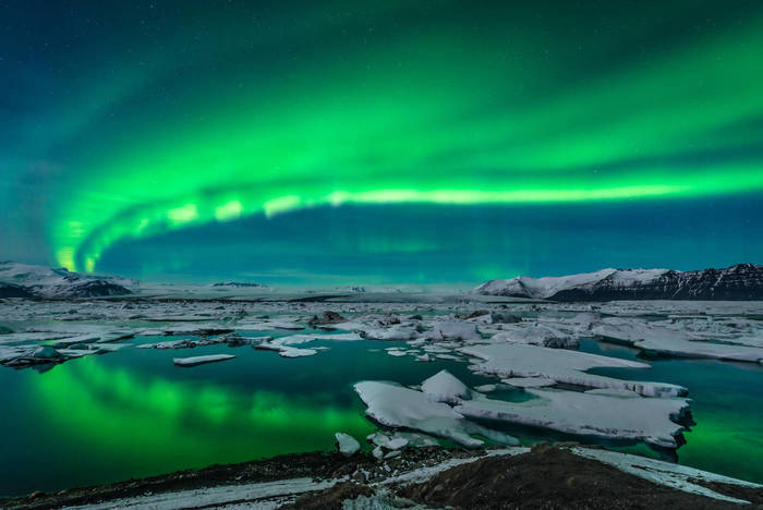 Nordlichter auf der Reise nach Island