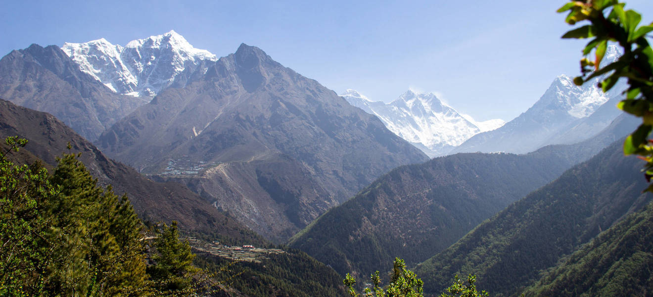 Trekking in den Bergen des Himalaya