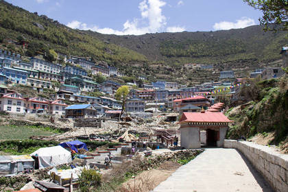 Kleines Dorf in der Nähe des Mount Everest