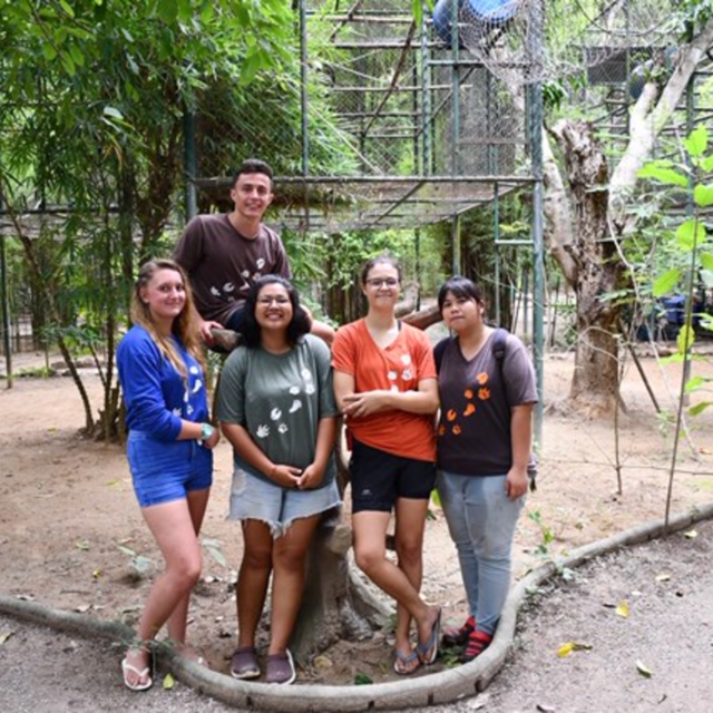 Portrait Team in Zentral-Thailand