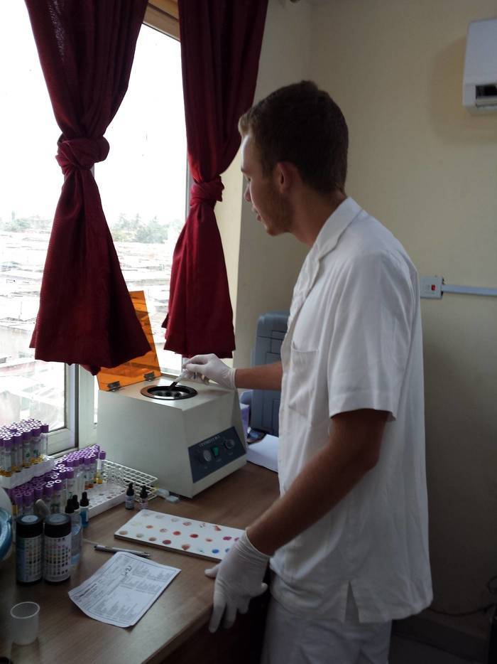 Medizin Praktikum in Ghana