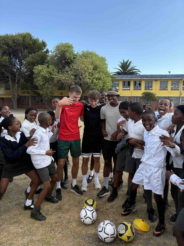 Gustav im Volunteering als Fußballtrainer in Kapstadt