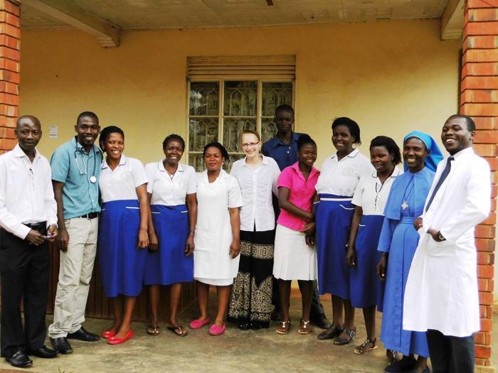 Praktikum im Krankenhaus in Uganda