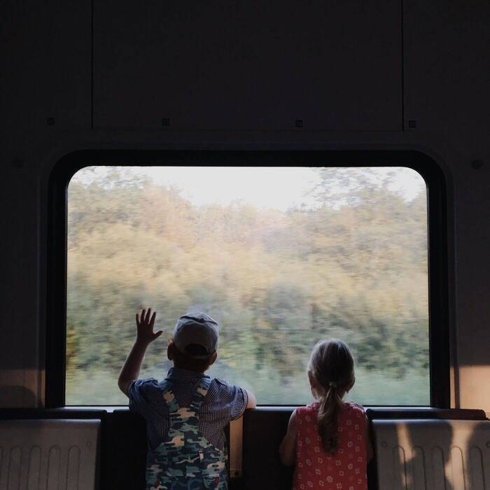 Schulkinder auf Reisen