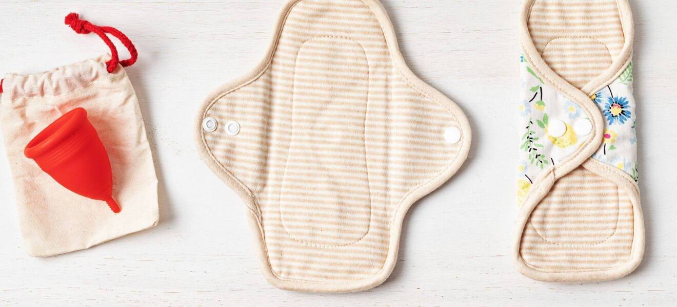 Die Entstehung einer Leidenschaft: Wiederverwendbare Binden für Frauen in Not