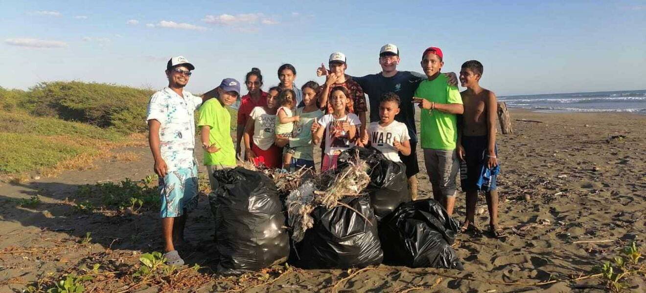 Sinnvoll Arbeiten mit Schildkröten in Nicaragua