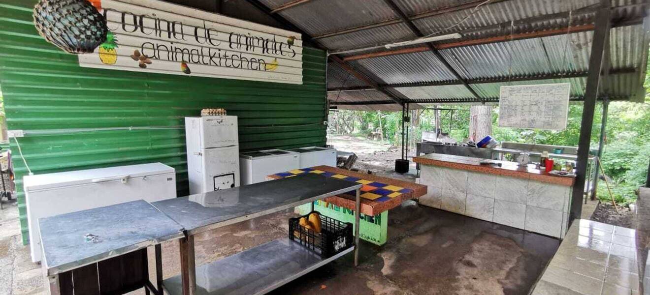 Affen-Aufzucht-Gehege in Costa Rica