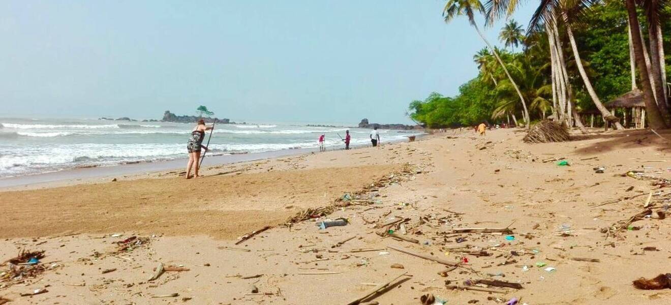 Am Strand von Ghana