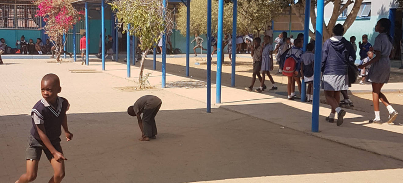 Unterrichte Kinder in Namibia