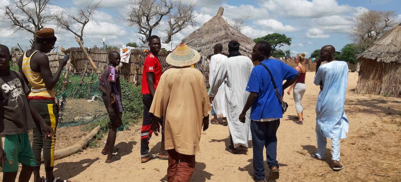 Freizeit in der Dorfgemeinschaft in Patar