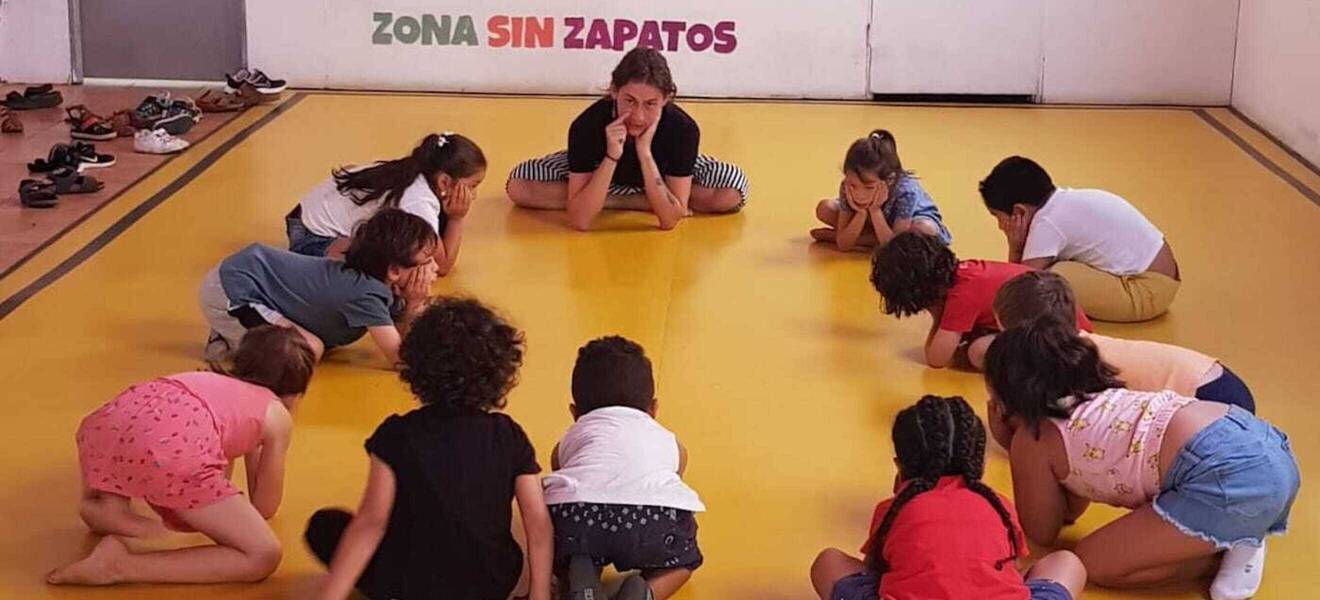 Volunteering with children in Barcelona