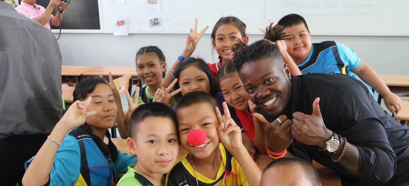 Schulklasse in Thailand - Englischunterricht 