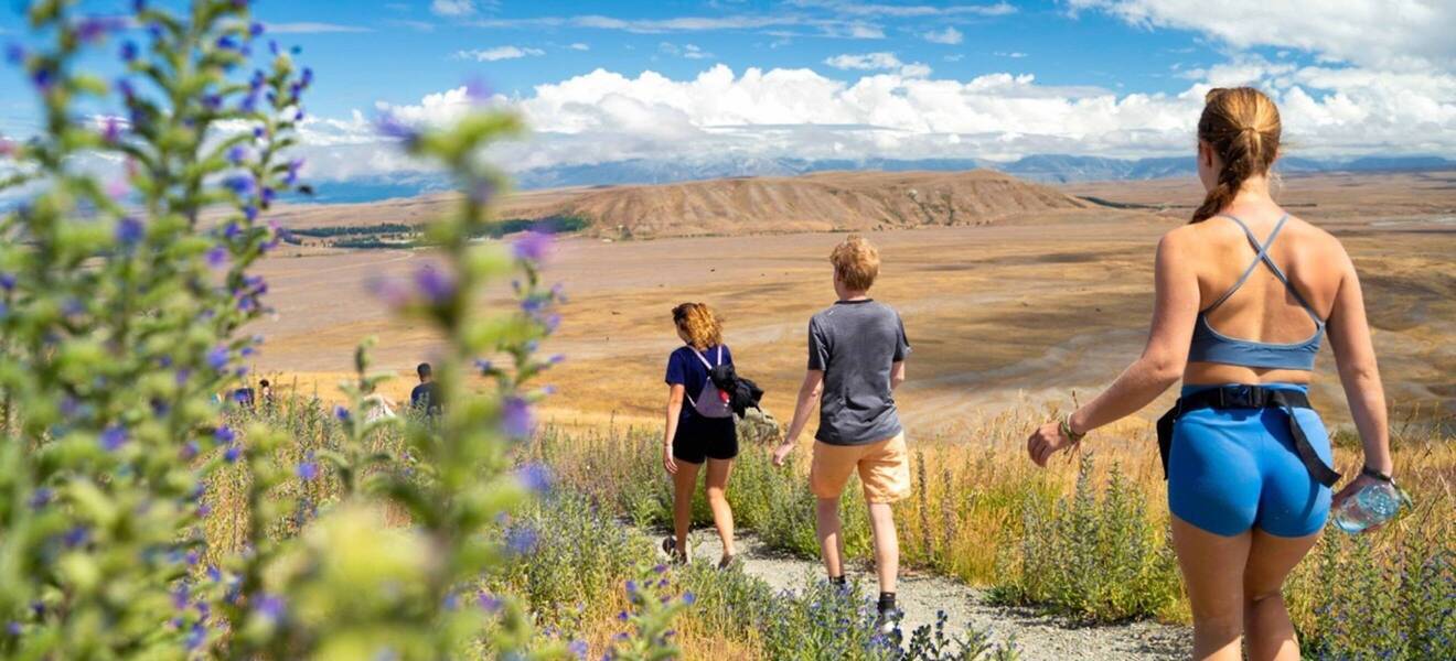 Unterwegs am Lake Tekapo in Neuseeland