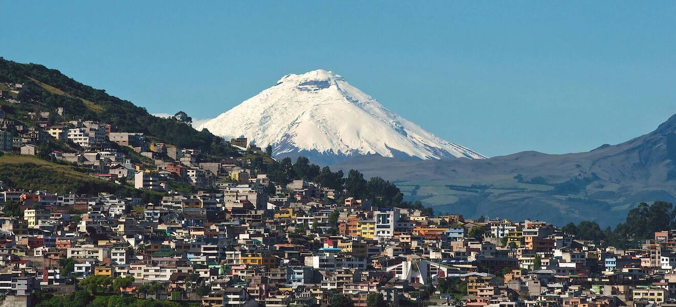 Ausblick auf die Vulkangipfel um Quito