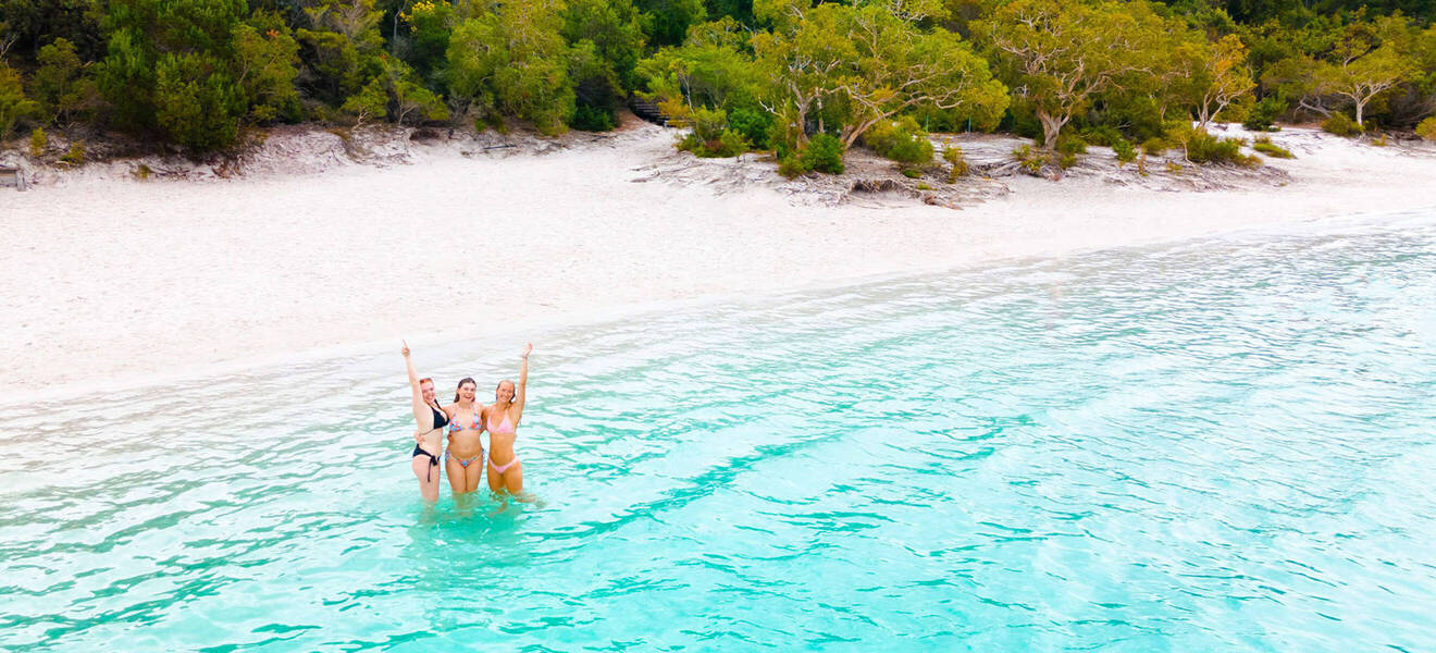 Reisende im Meer Australiens
