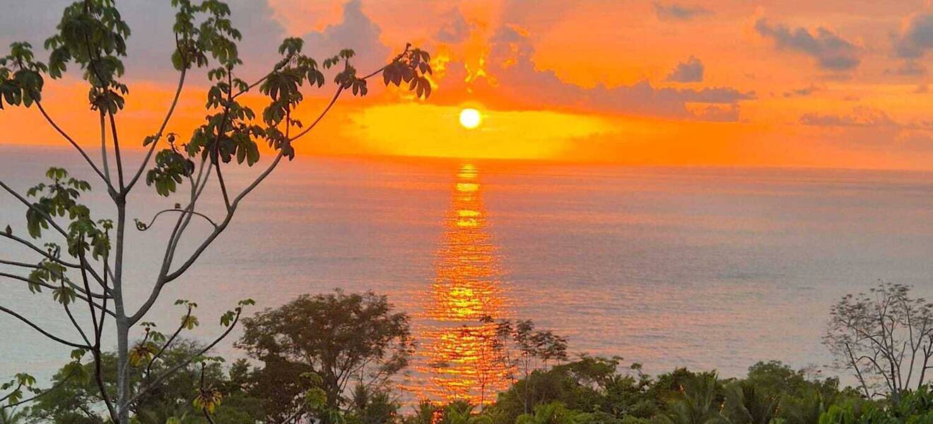 Sonnenuntergang über Costa Rica