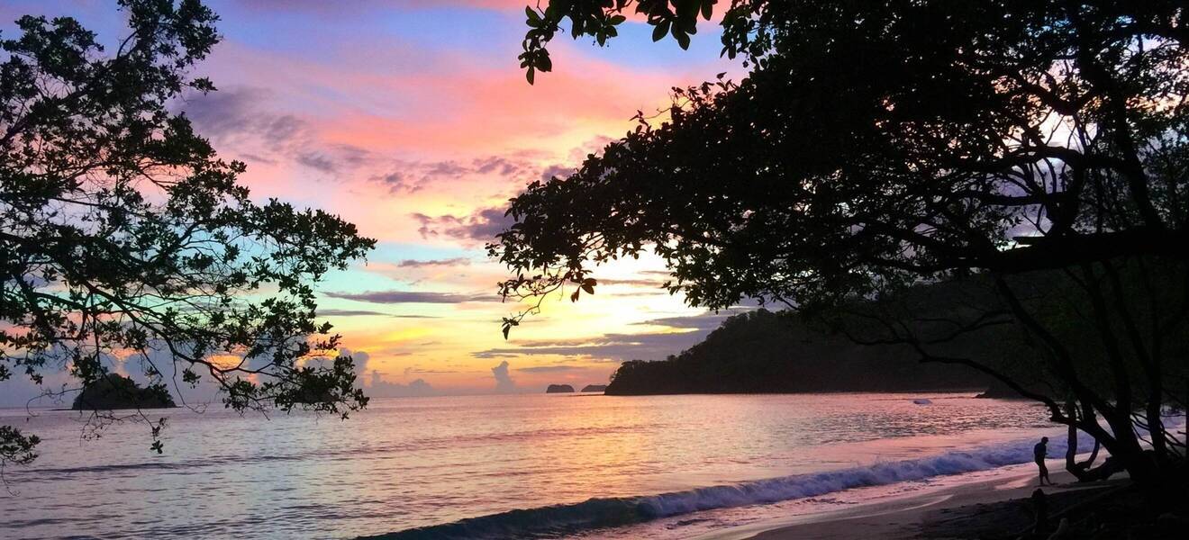 Sonnenuntergang am Strand von Costa Rica