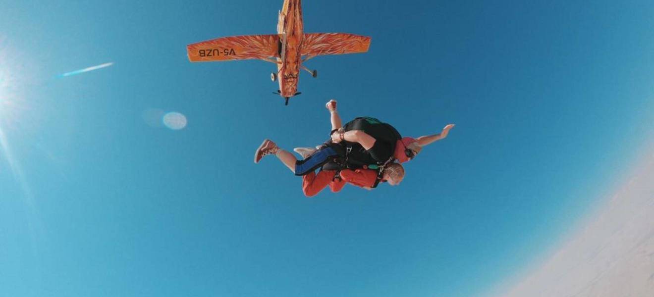 Fallschirm springen in Namibia
