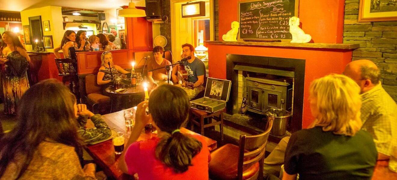 Musik in einer Bar, Irland