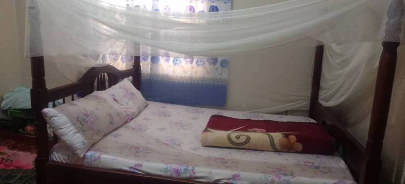 Nurses Hostel in Uganda Schlafzimmer