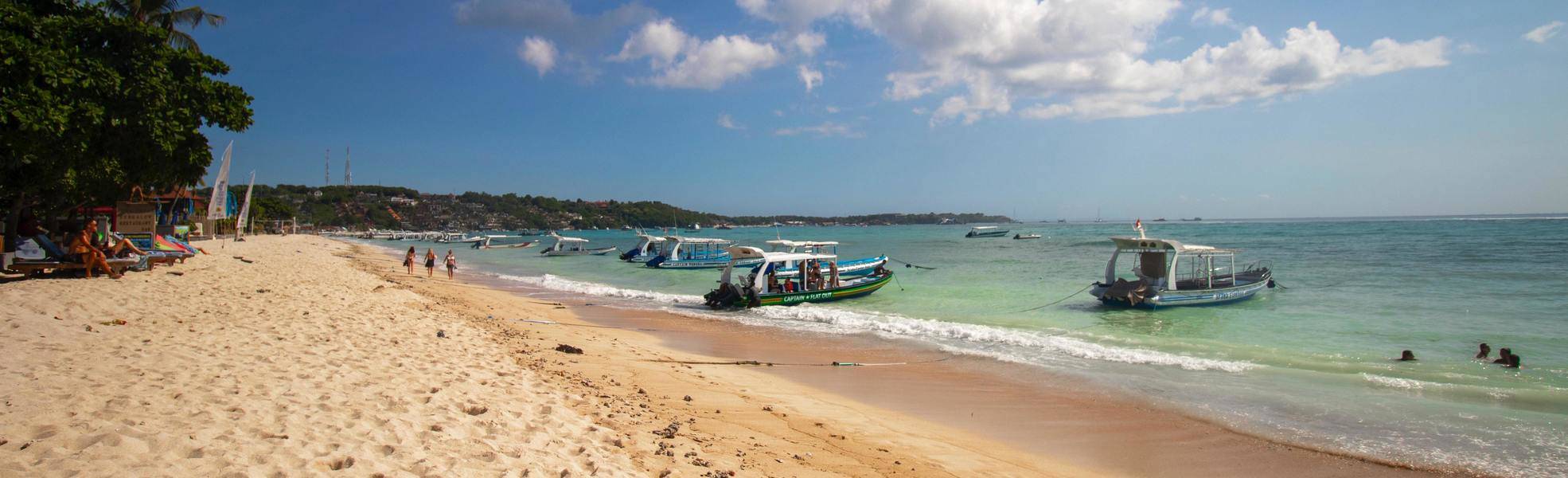 Gruppenreisen in Indonesien - Entdecke traumhafte Sandstrände 