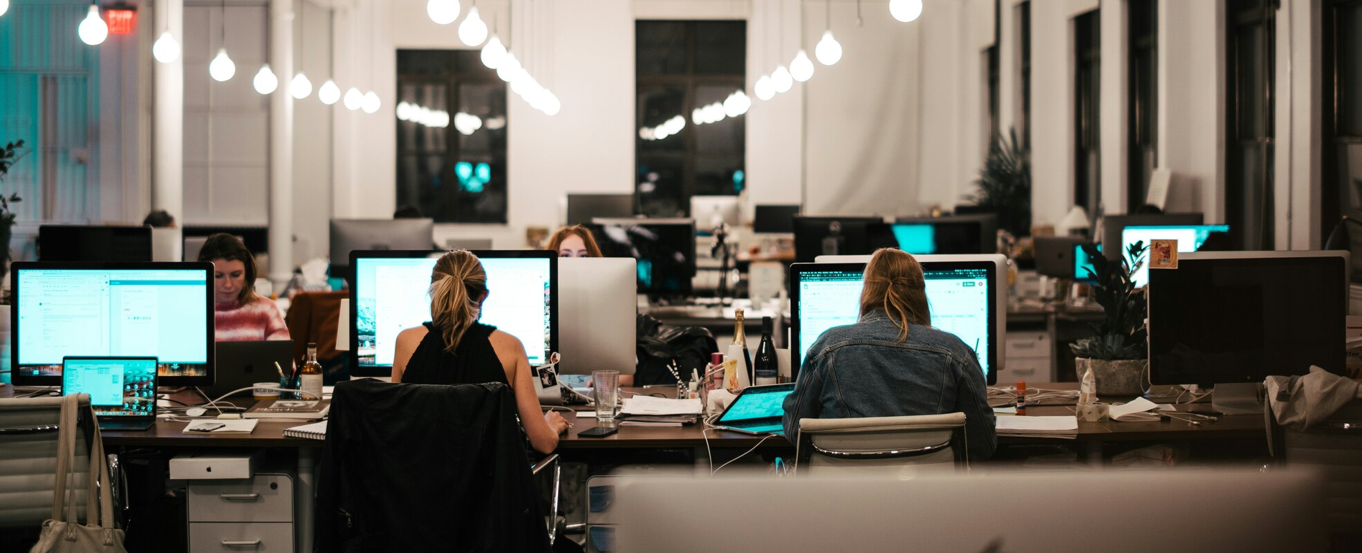 bezahltes Praktikum im Ausland