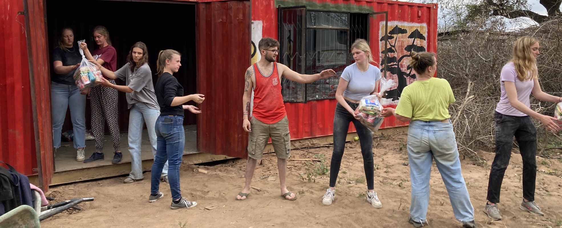 Freiwilligenarbeit Eco Village in Afrika