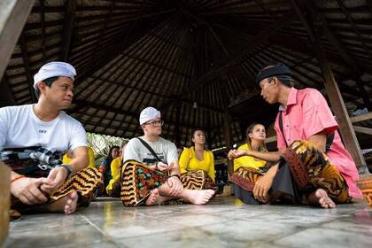 Teilnahme bei einer Zeremonie in Canggu