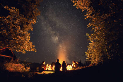 Lagerfeuer beim Camping-Ausflug auf Fraser Island