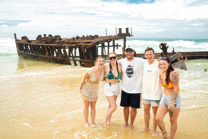 Schiffswrack am Strand von Fraser Island