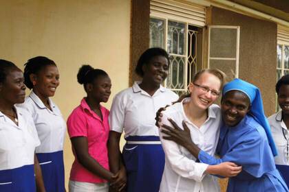 Arztpraktikum in einer Kilinik in Uganda