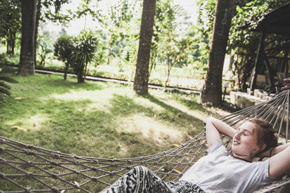 Praktikantin im Hotel in Chitwan