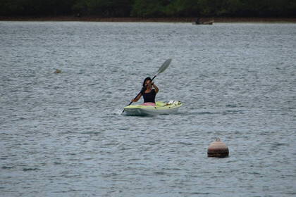 Volunteer beim Kanufahren