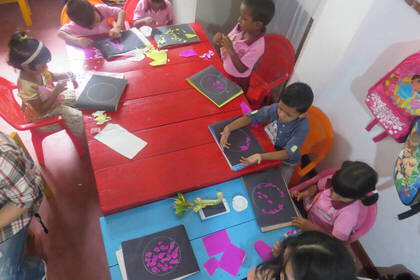 Bastelstunde im Kindergarten