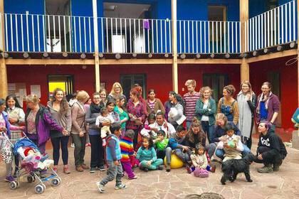 Volunteer work in the women's shelter in Cusco, Peru