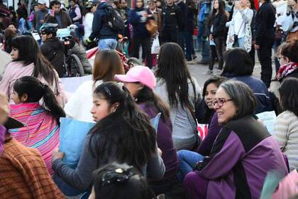 Frauen im Frauenhaus in Cusco