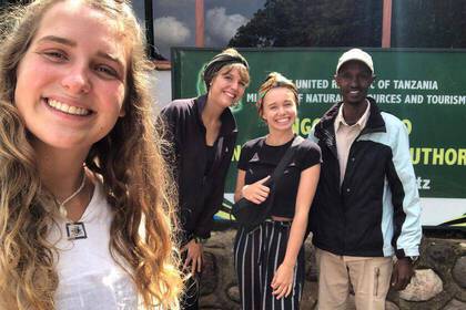 WILDTIER-SAFARI IN DER SERENGETI UND NGORONGORO KRATER