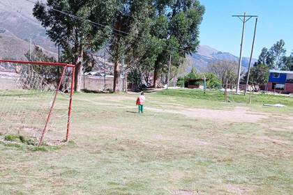 Hier wird bald Fußball gespielt - du kannst der Trainer / die Trainerin sein!