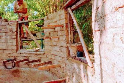 Natural Building im Ashram in Thailand