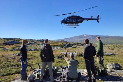 Ausgesetzt vom Helikopter