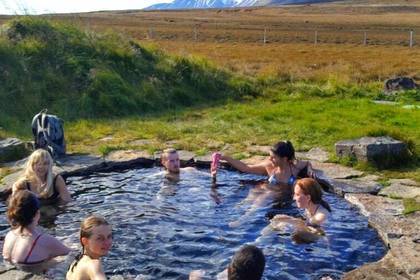 Heiße Quellen in Island