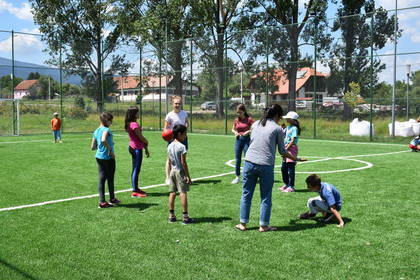 Sportliche Aktivitäten mit den Kindern