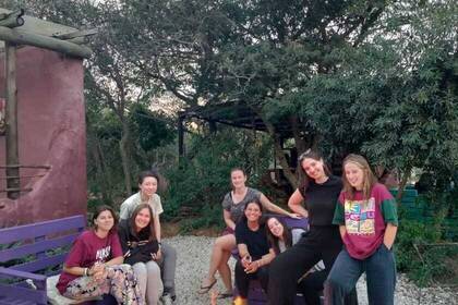 Setze dich als Praktikant:in im Eco Village gegen Armut ein