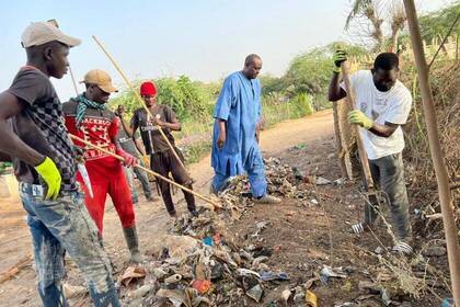 Gemeinsame Arbeit im Freiwilligenprojekt