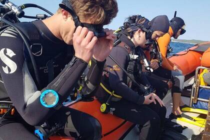 Bereit machen zum Tauchen