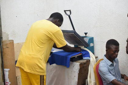 T-shirt printing in the project in Senegal