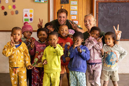 Hilf mit im im Children’s Day Care Center