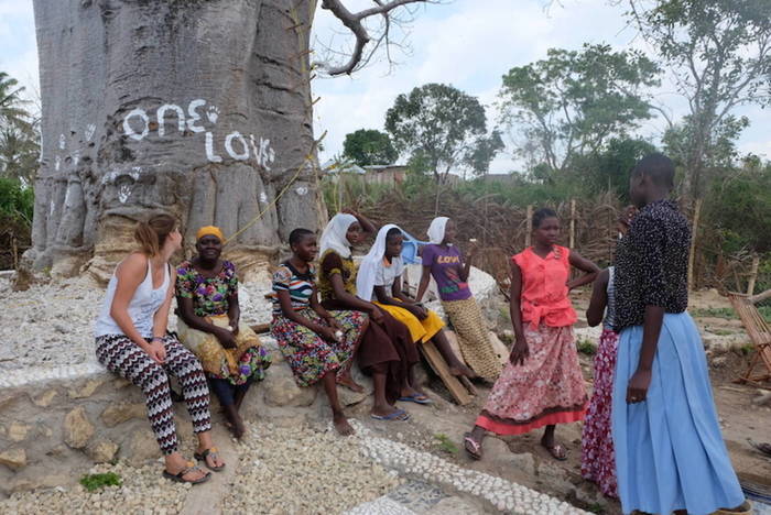Volunteer work in the women's project in Tanzania