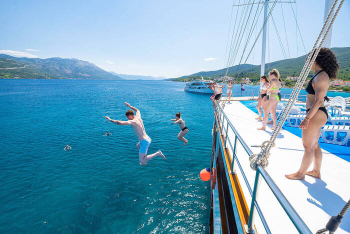 Vom Boot in die Adria