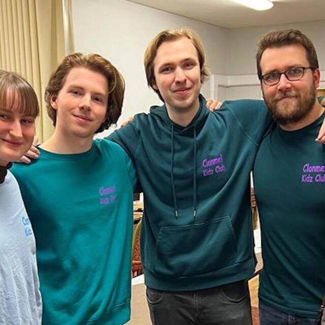 Portrait Team in Irland Bildungsprojekt